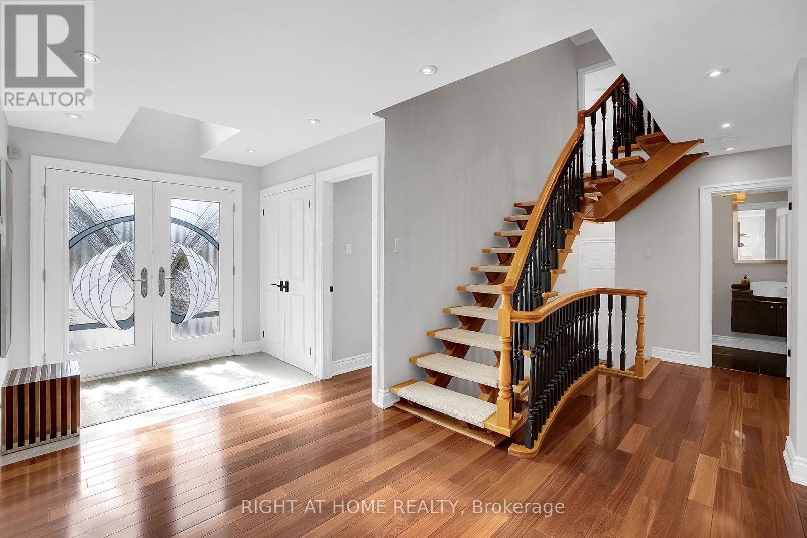 151 Calvin Chambers Road, Vaughan, Ontario  L4J 1E8 - Photo 8 - N12189023