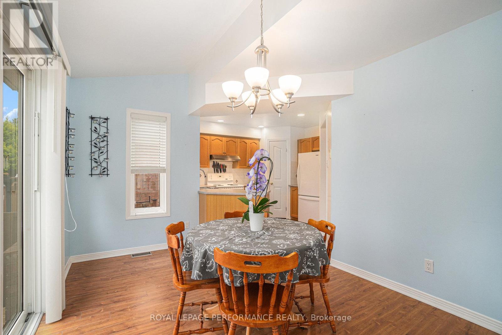 533 Wild Shore Crescent, Ottawa, Ontario  K1V 1S9 - Photo 7 - X12189115