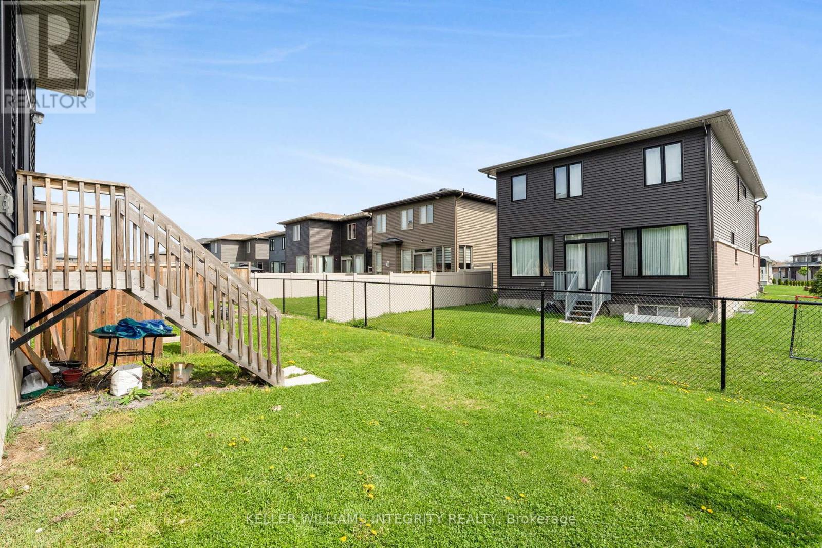168 Turquoise Street, Clarence-Rockland, Ontario  K4K 0L5 - Photo 29 - X12189240