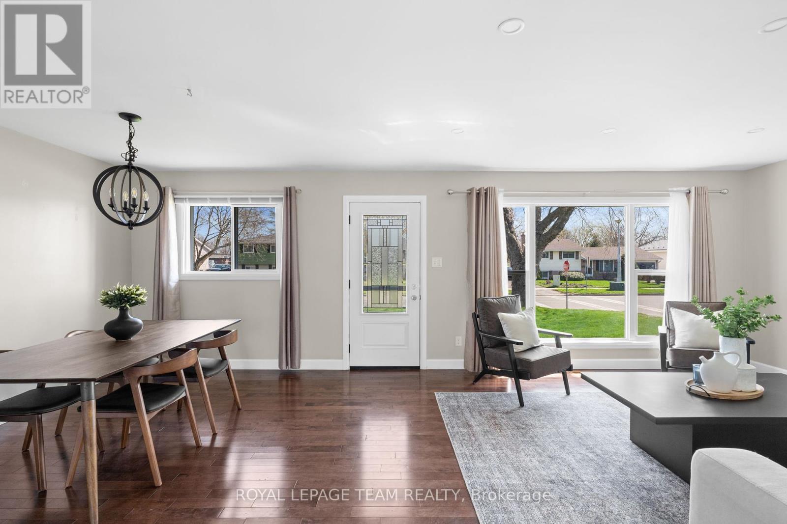 1250 Peden Boulevard, Brockville, Ontario  K6V 5Y5 - Photo 4 - X12189246