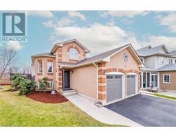 46 PENTLAND Road, Waterdown, Ontario