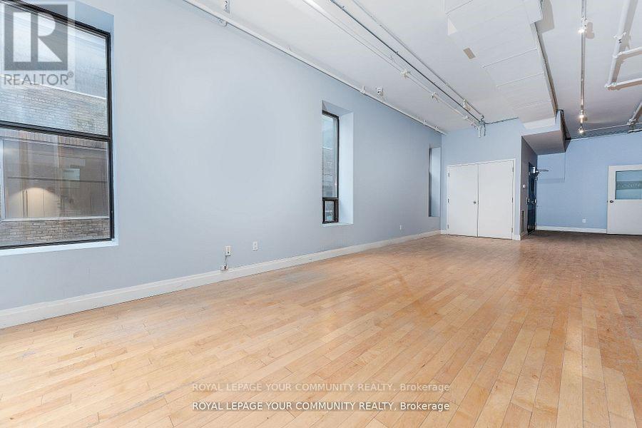 201 - 489 Queen Street W, Toronto, Ontario  M5V 2B4 - Photo 2 - C12189092
