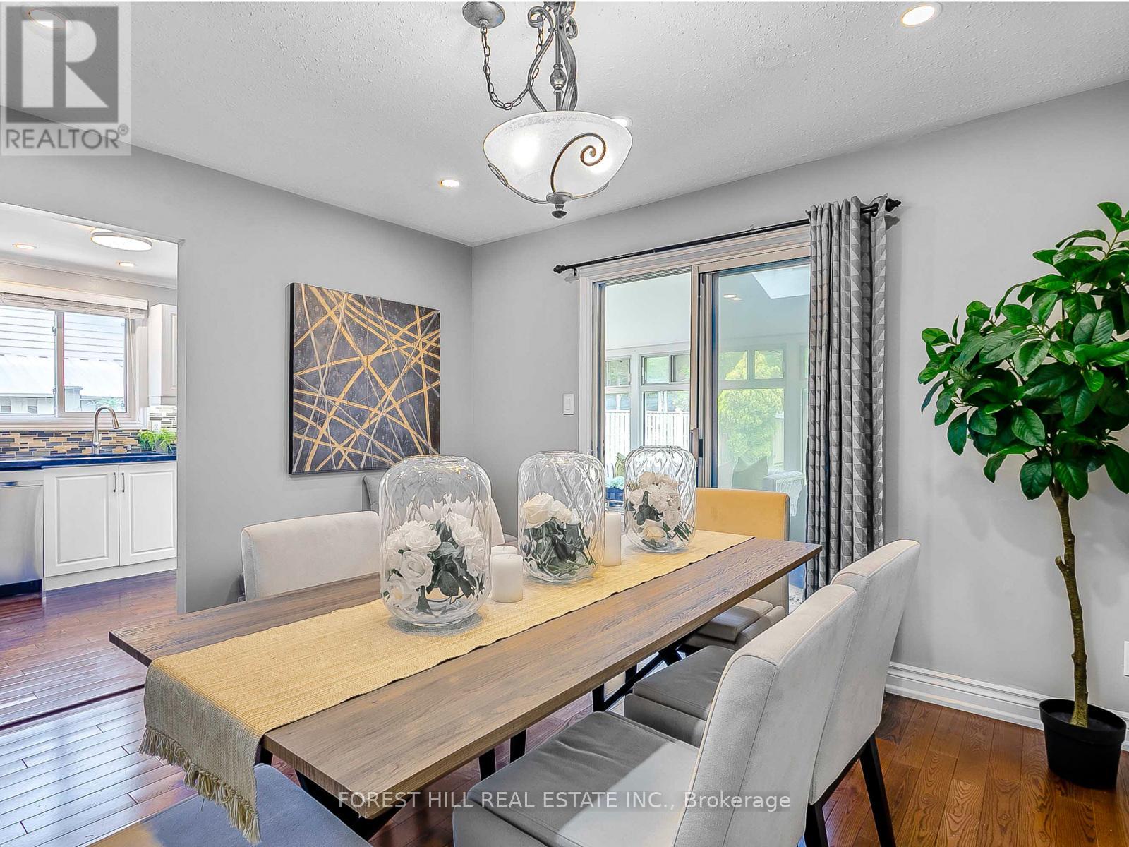 243 Hollyberry Trail, Toronto, Ontario  M2H 2P3 - Photo 12 - C12189100