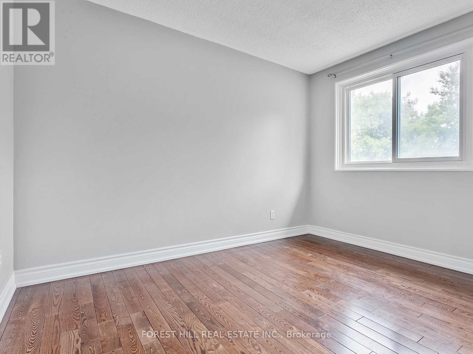 243 Hollyberry Trail, Toronto, Ontario  M2H 2P3 - Photo 22 - C12189100