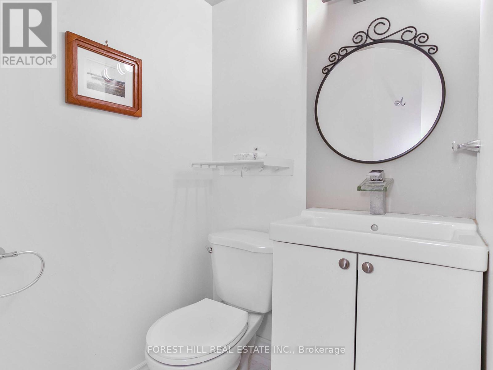243 Hollyberry Trail, Toronto, Ontario  M2H 2P3 - Photo 31 - C12189100