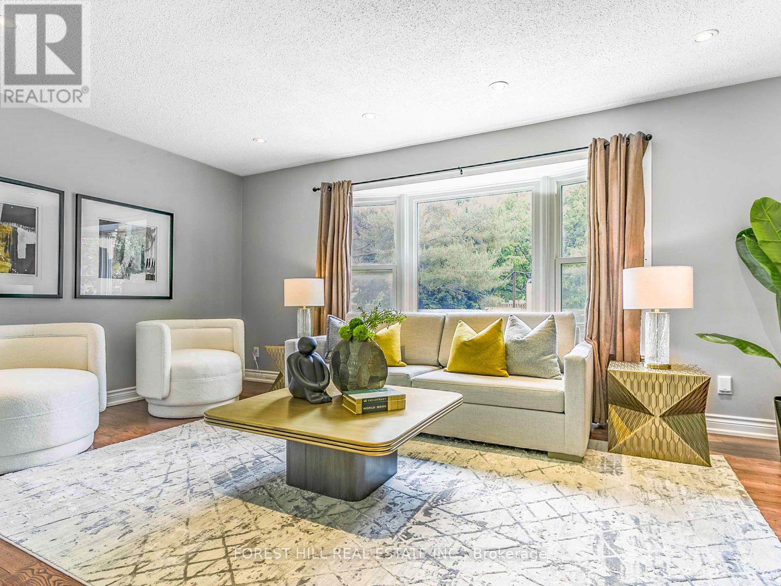 243 Hollyberry Trail, Toronto, Ontario  M2H 2P3 - Photo 6 - C12189100