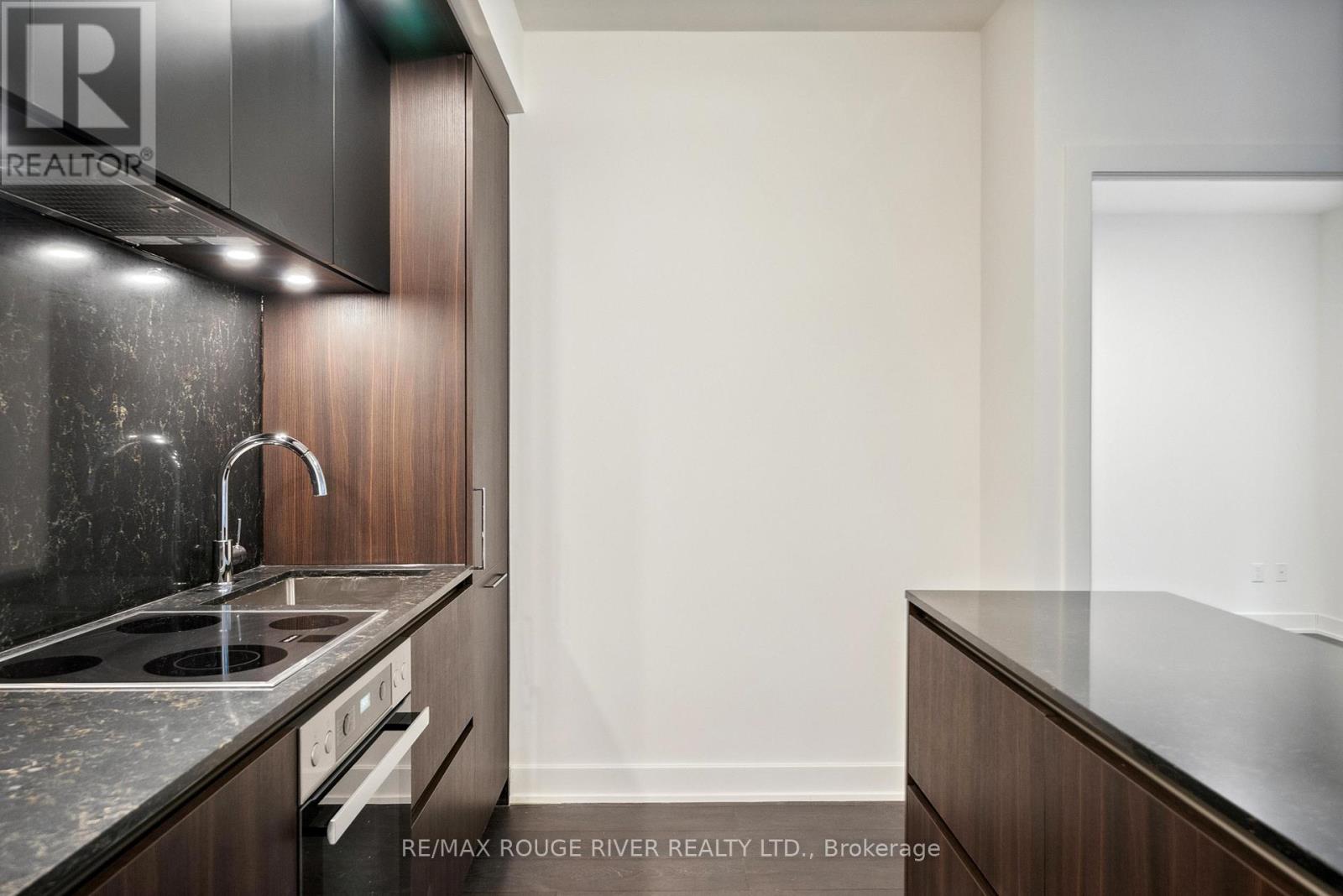 301 - 15 Mercer Street, Toronto (Waterfront Communities), Ontario  M5V 1H2 - Photo 12 - C12189126