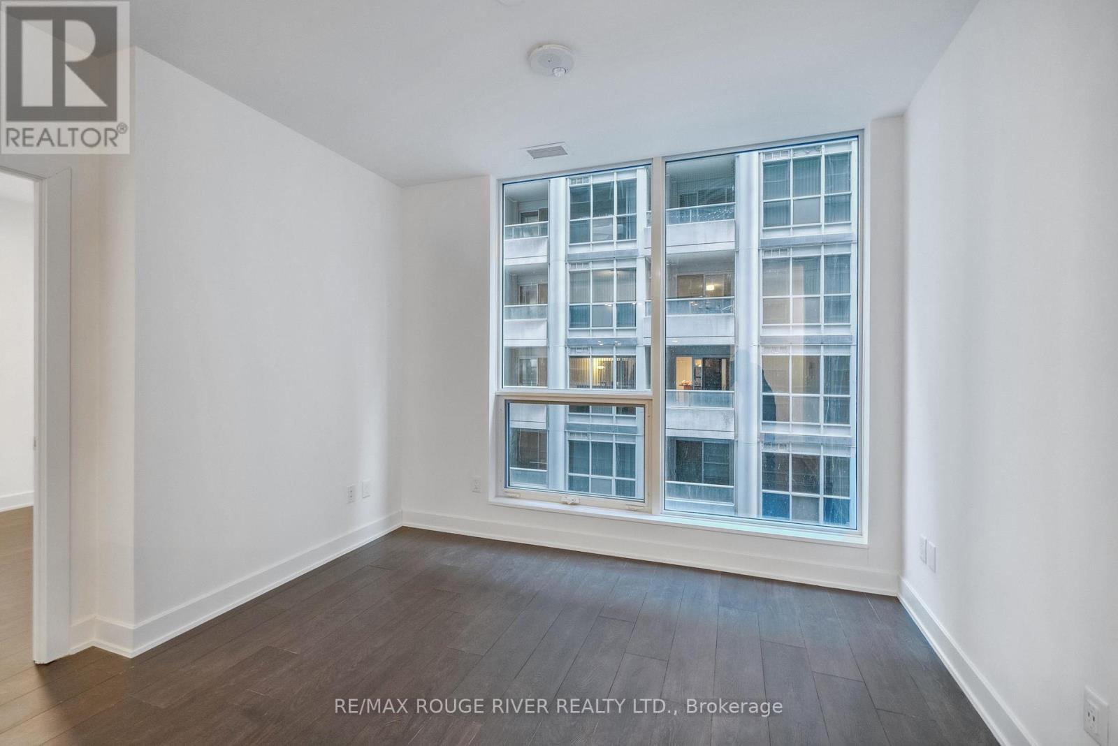 301 - 15 Mercer Street, Toronto, Ontario  M5V 1H2 - Photo 19 - C12189126