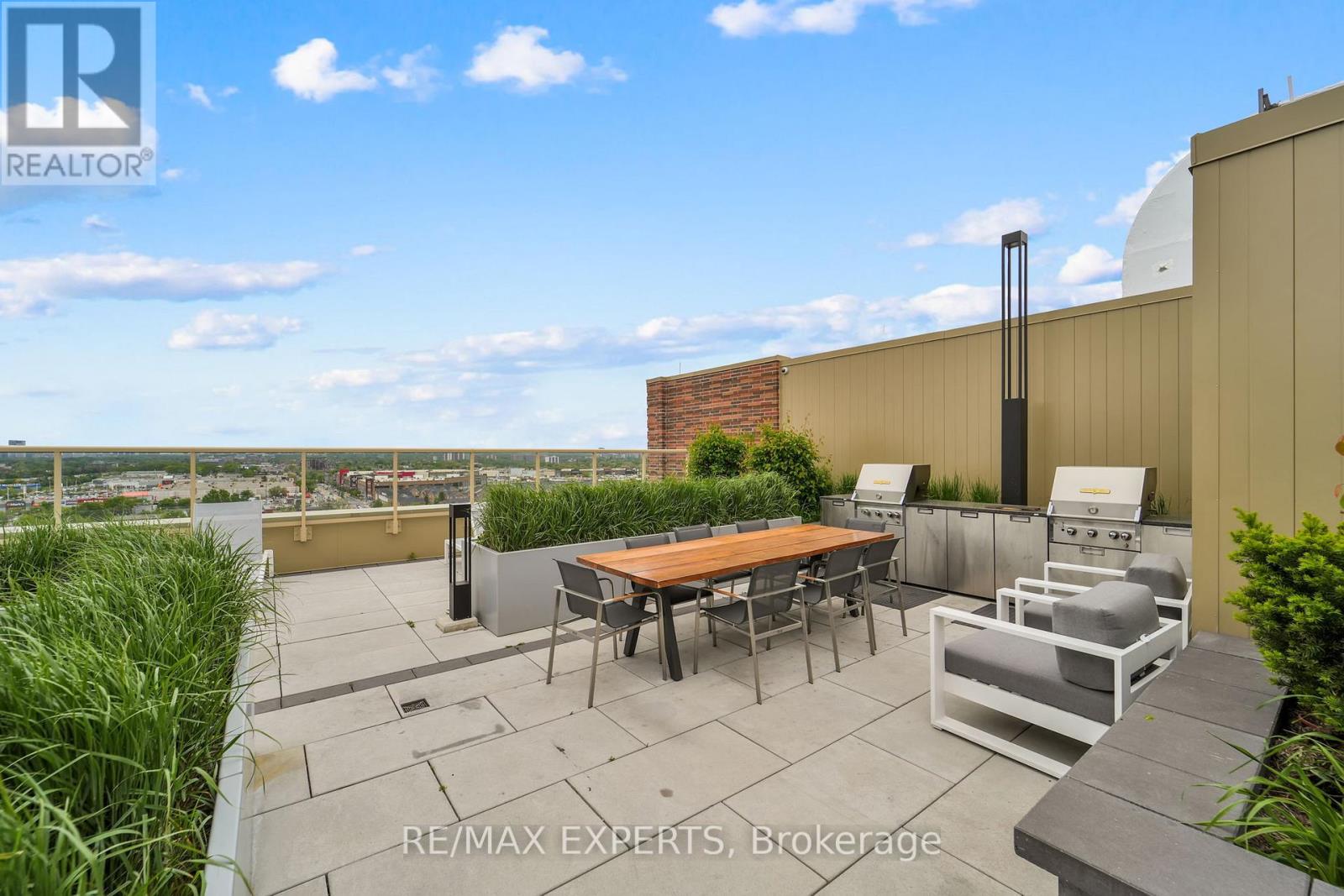 214 - 1787 St Clair Avenue, Toronto (Weston-Pellam Park), Ontario  M6N 0B7 - Photo 24 - W12188970