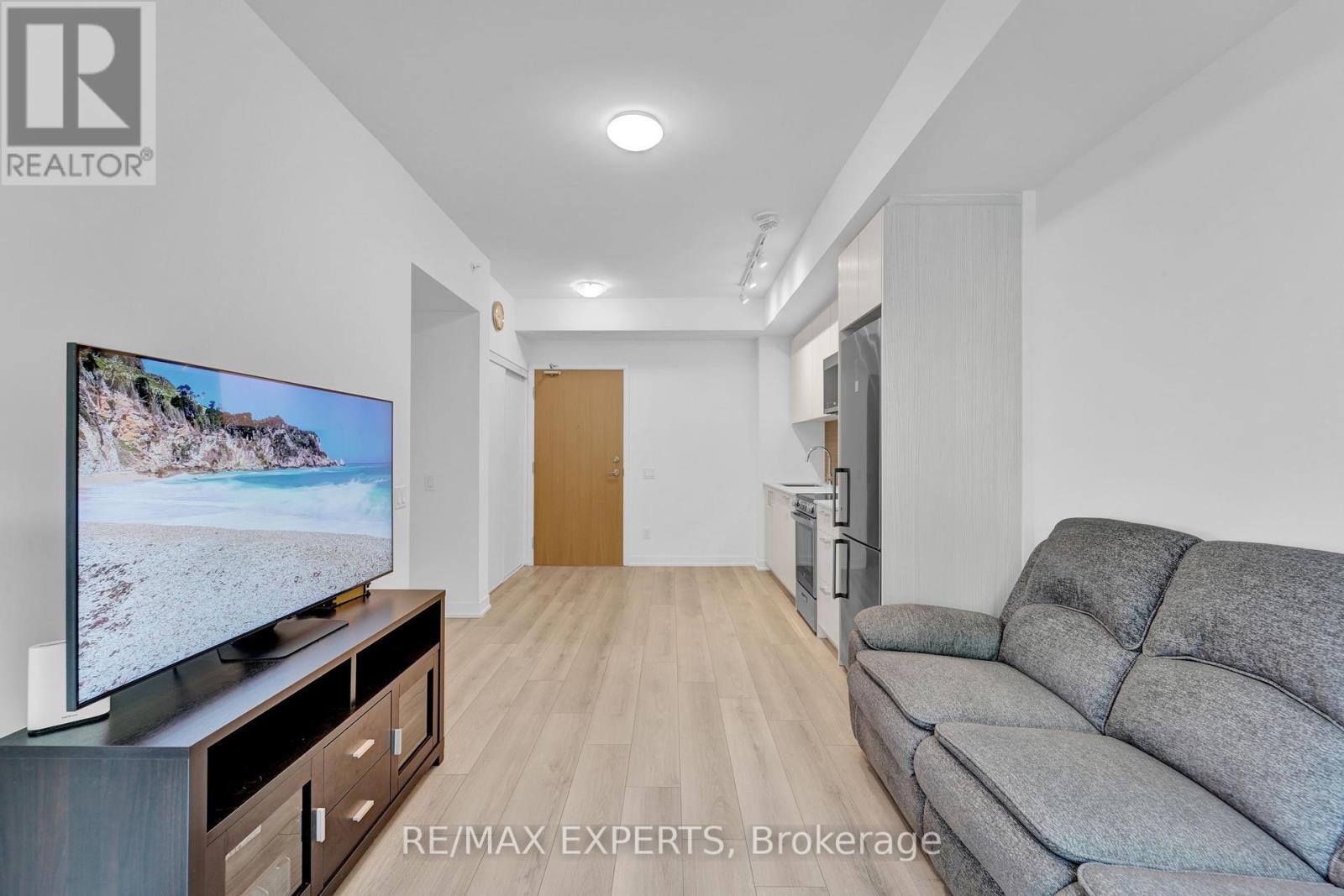 214 - 1787 St Clair Avenue, Toronto, Ontario  M6N 0B7 - Photo 8 - W12188970
