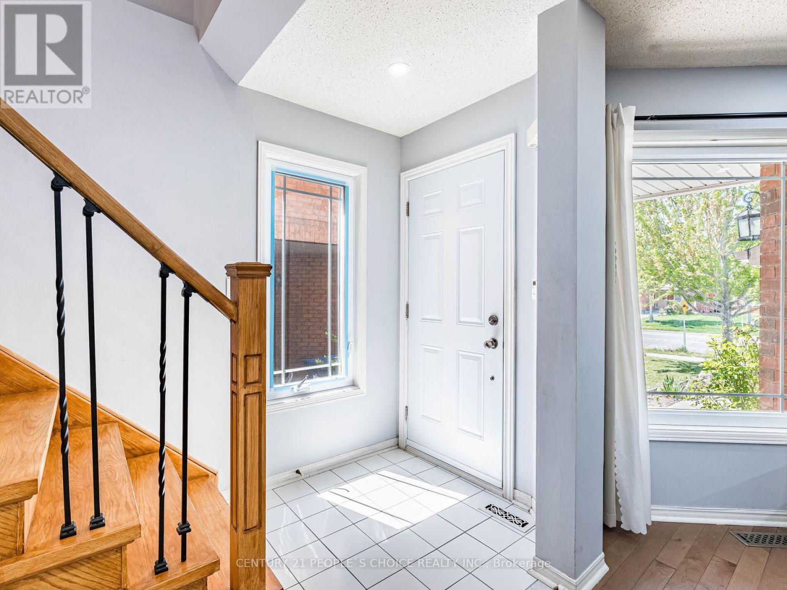 175 Fernforest Drive, Brampton, Ontario  L6R 1L7 - Photo 12 - W12188975