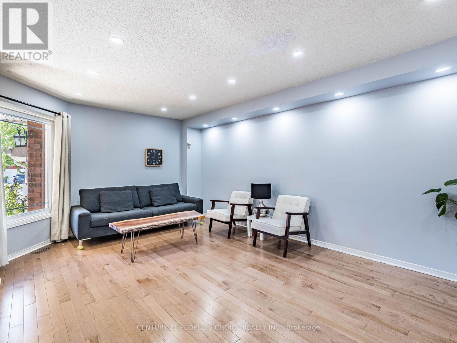 175 Fernforest Drive, Brampton, Ontario  L6R 1L7 - Photo 14 - W12188975