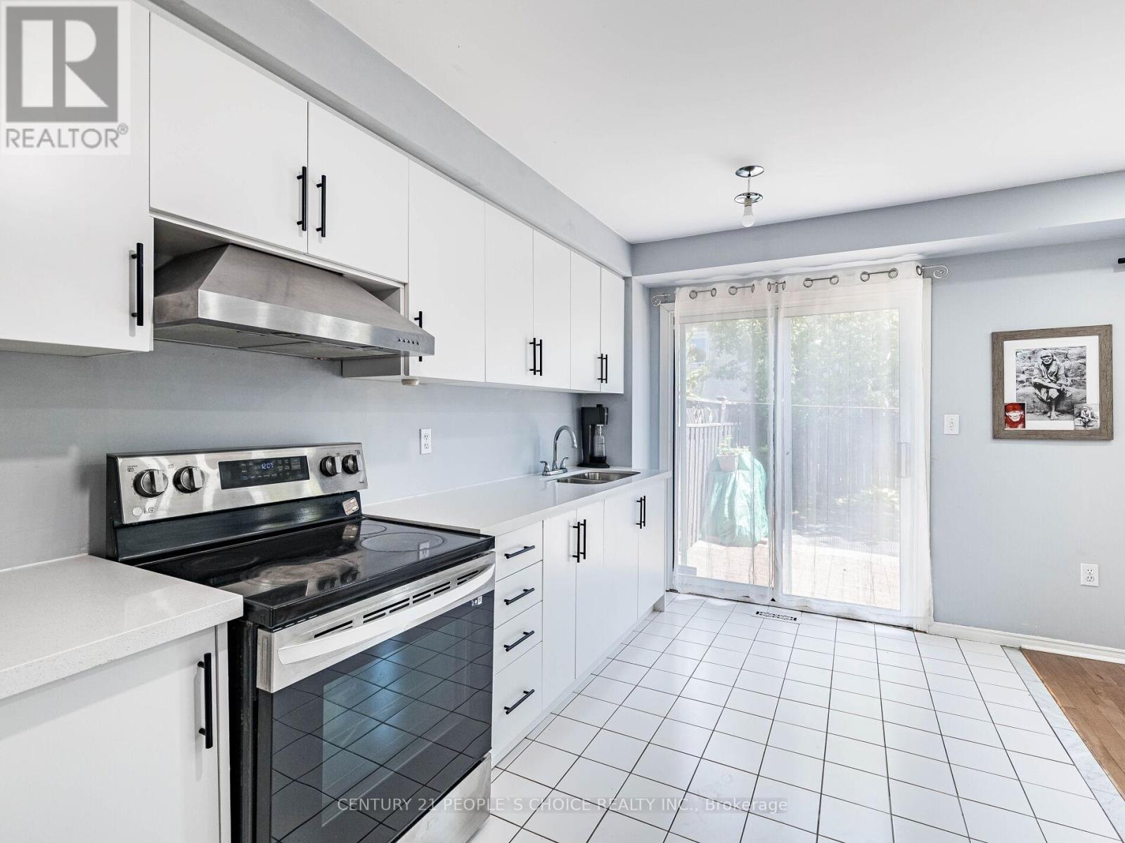 175 Fernforest Drive, Brampton, Ontario  L6R 1L7 - Photo 18 - W12188975