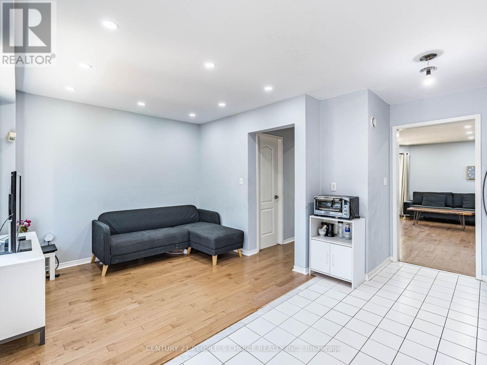 175 Fernforest Drive, Brampton, Ontario  L6R 1L7 - Photo 22 - W12188975