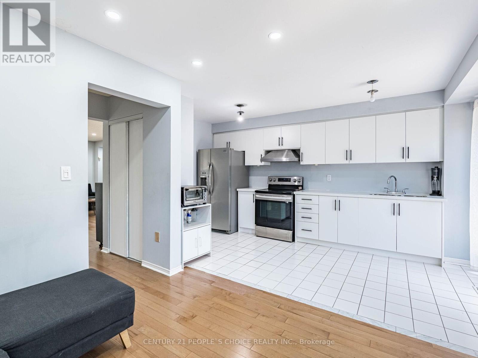 175 Fernforest Drive, Brampton, Ontario  L6R 1L7 - Photo 25 - W12188975