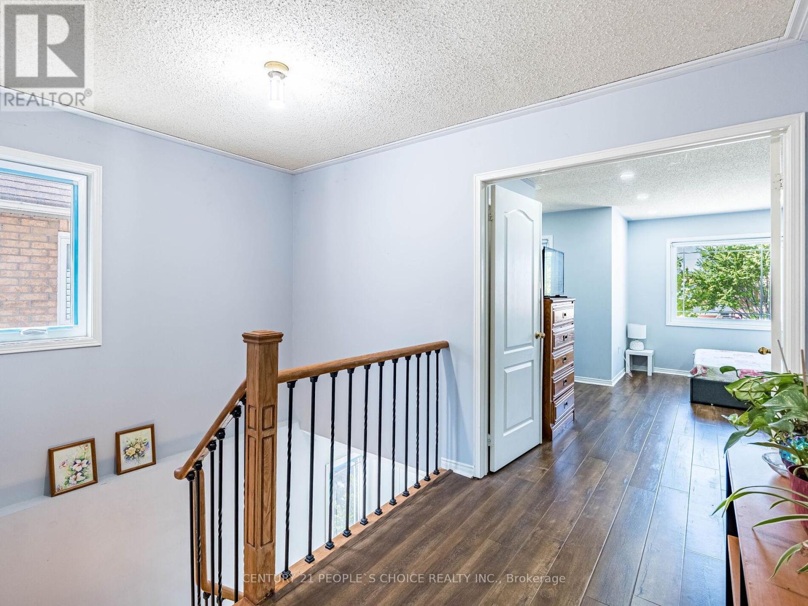 175 Fernforest Drive, Brampton, Ontario  L6R 1L7 - Photo 32 - W12188975
