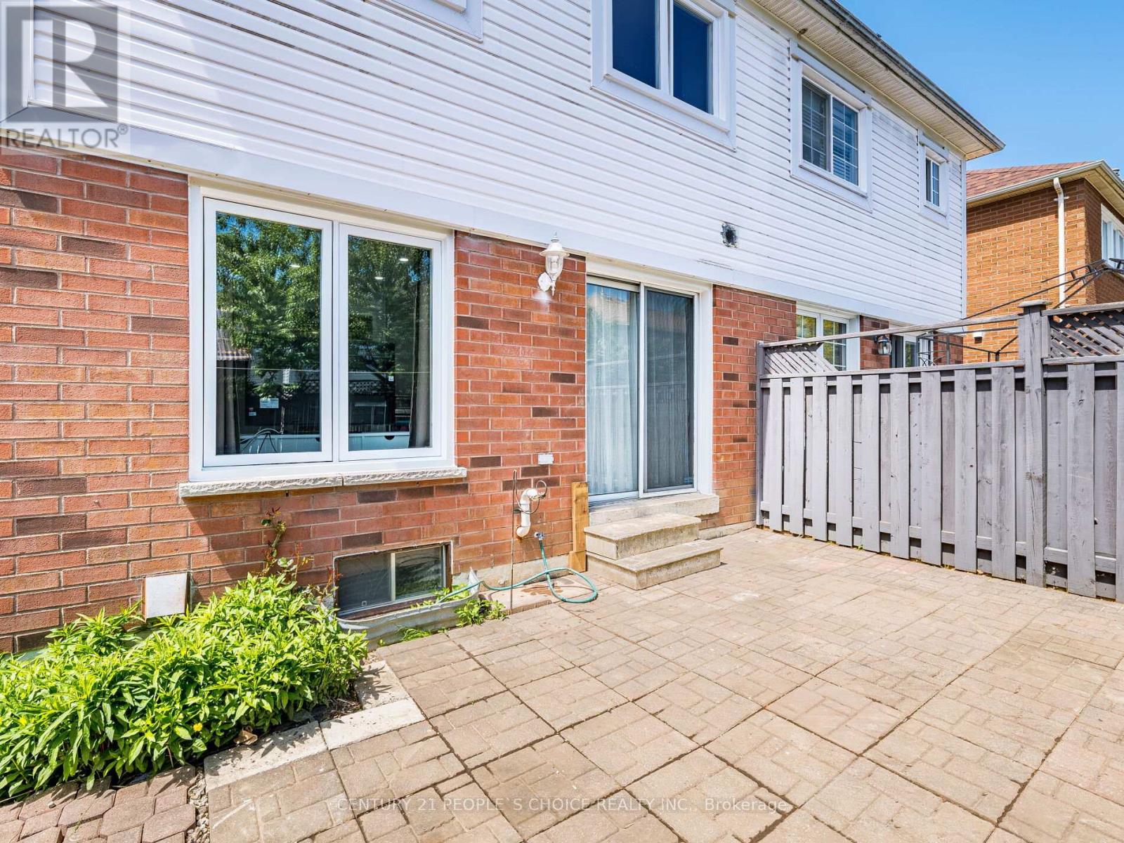 175 Fernforest Drive, Brampton, Ontario  L6R 1L7 - Photo 48 - W12188975