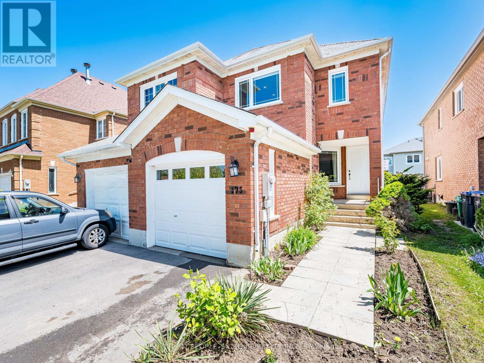 175 Fernforest Drive, Brampton, Ontario  L6R 1L7 - Photo 6 - W12188975
