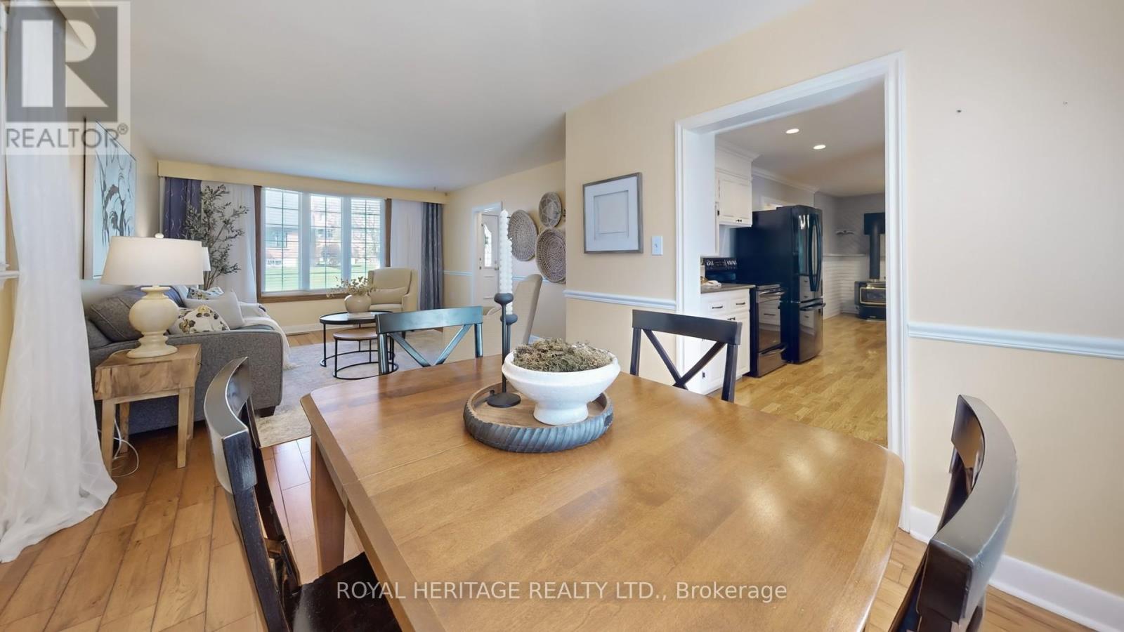 11 Durham Street, Whitby, Ontario  L1M 1A5 - Photo 7 - E12189042