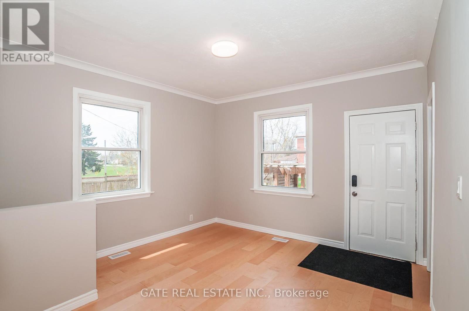 1 Mcintosh Street, Toronto, Ontario  M1N 3Y3 - Photo 6 - E12189057