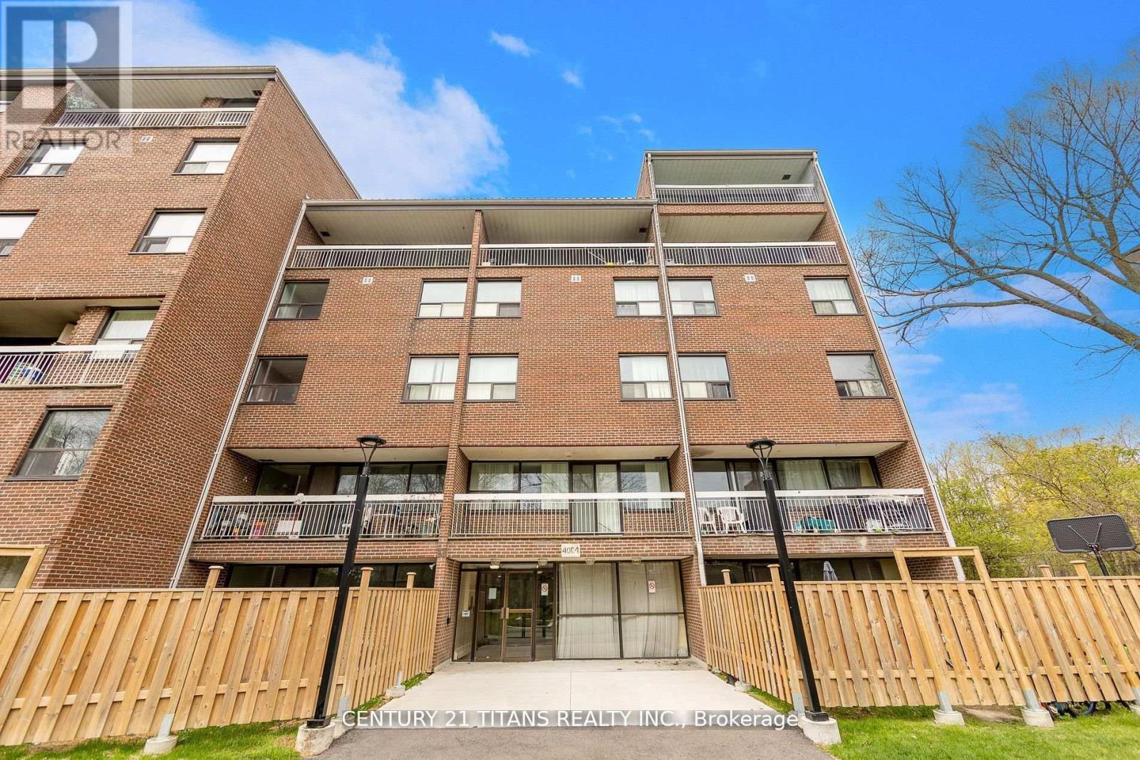 501 - 4064 LAWRENCE AVENUE E, Toronto, Ontario