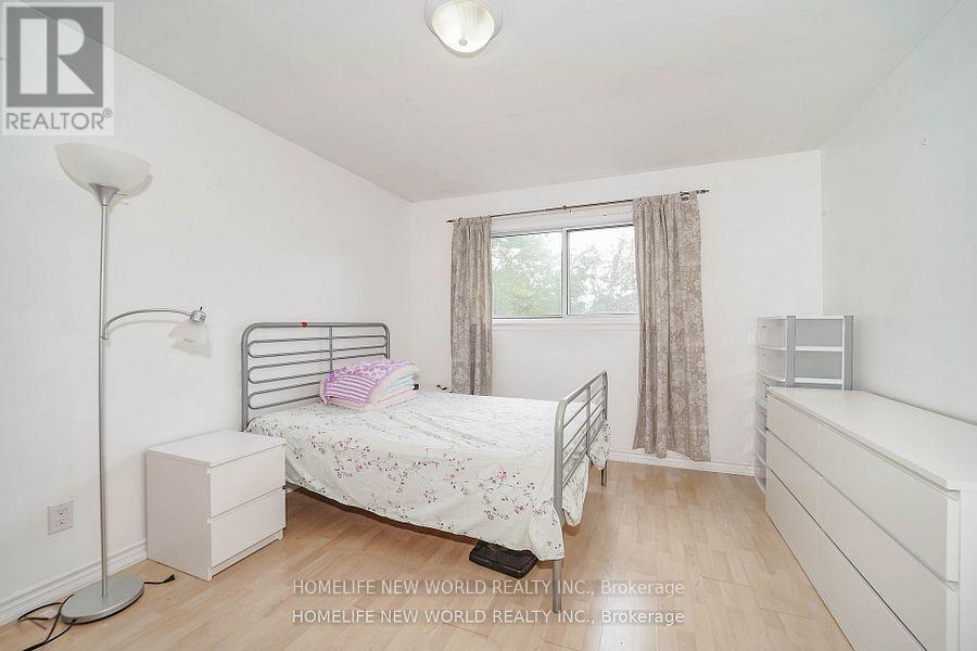 118 - 126 Dusay Place, Toronto, Ontario  M1W 2N2 - Photo 13 - E12189103