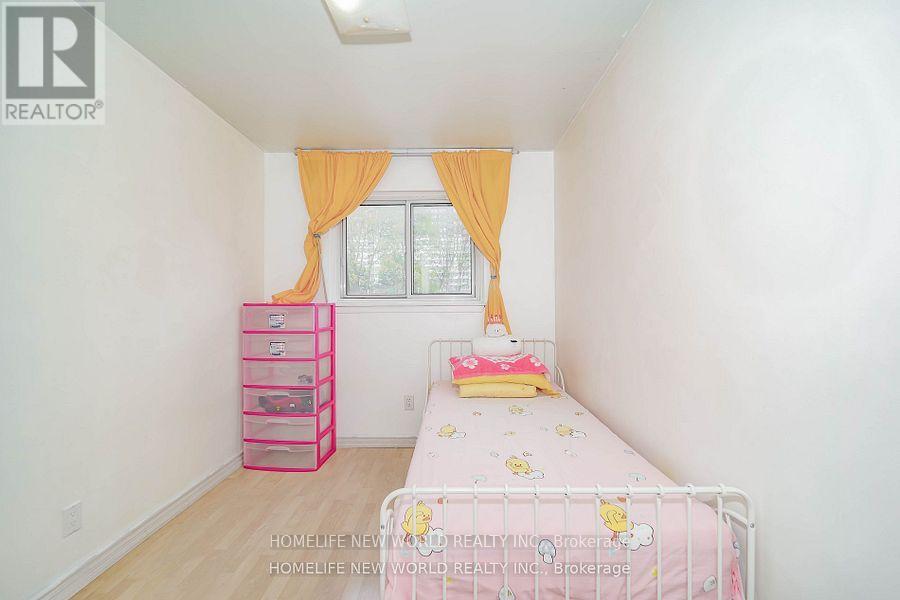 118 - 126 Dusay Place, Toronto, Ontario  M1W 2N2 - Photo 15 - E12189103
