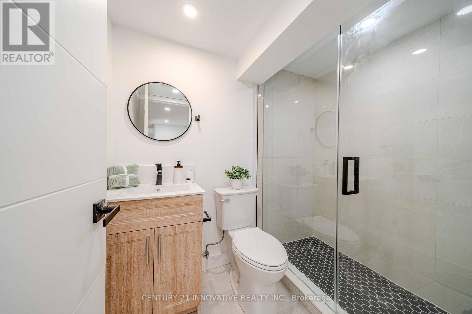94 Lynvalley Crescent, Toronto, Ontario  M1R 2V4 - Photo 48 - E12189108
