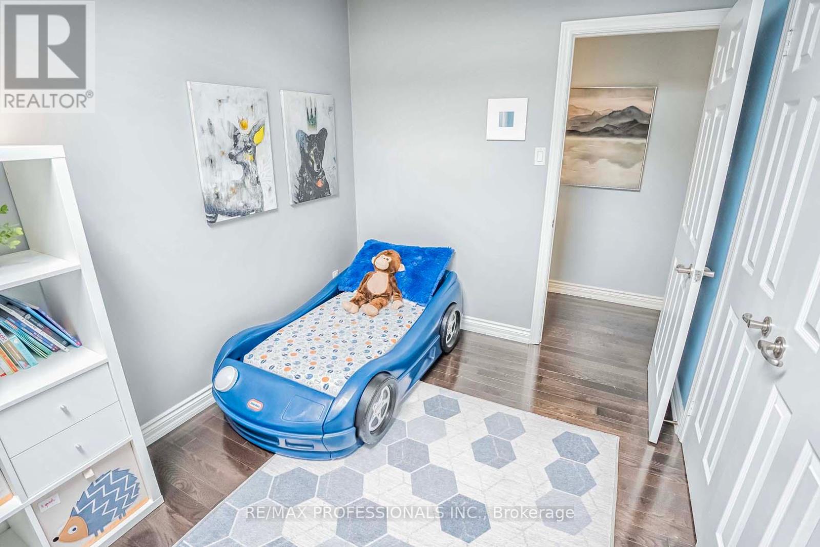 14 Kellner Court, Toronto, Ontario  M4L 3W4 - Photo 16 - E12189146