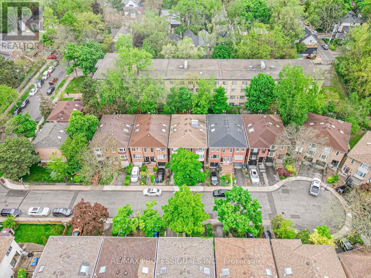 14 Kellner Court, Toronto, Ontario  M4L 3W4 - Photo 23 - E12189146