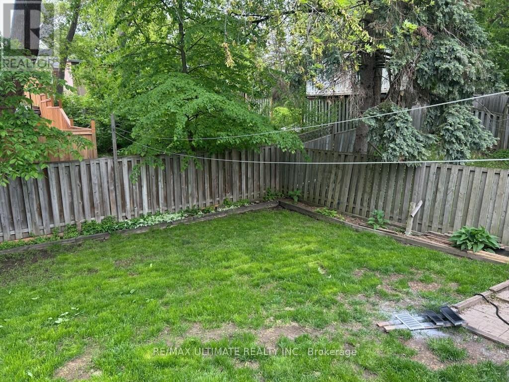 63 Anaconda Avenue, Toronto (Clairlea-Birchmount), Ontario  M1L 4M1 - Photo 10 - E12189242