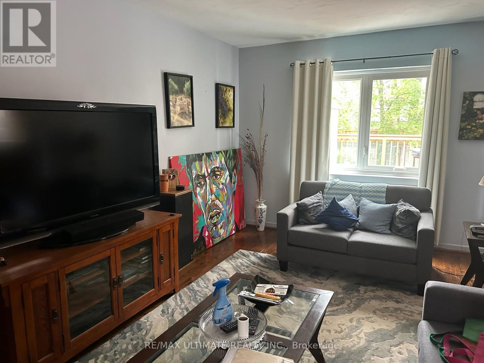 63 Anaconda Avenue, Toronto, Ontario  M1L 4M1 - Photo 4 - E12189242
