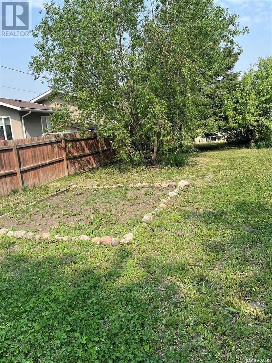 38 Franklin Avenue, Yorkton, Saskatchewan  S3N 2E9 - Photo 35 - SK007948