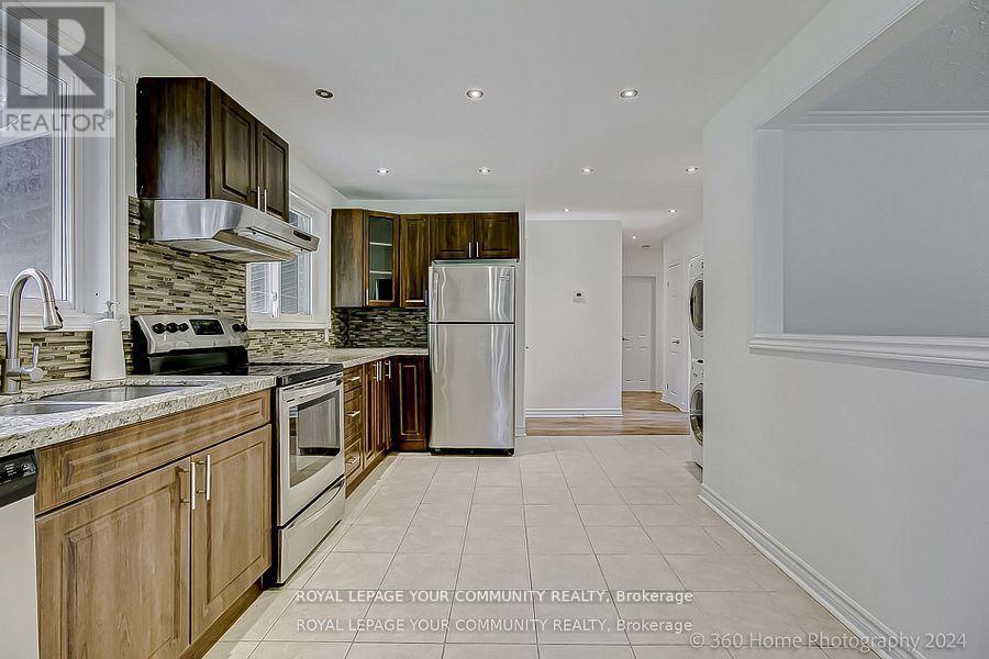 35 Aurora Heights Drive, Aurora, Ontario  L4G 2W6 - Photo 11 - N12189048