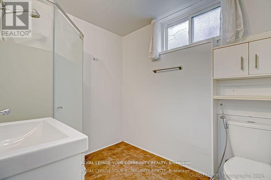 35 Aurora Heights Drive, Aurora, Ontario  L4G 2W6 - Photo 24 - N12189048