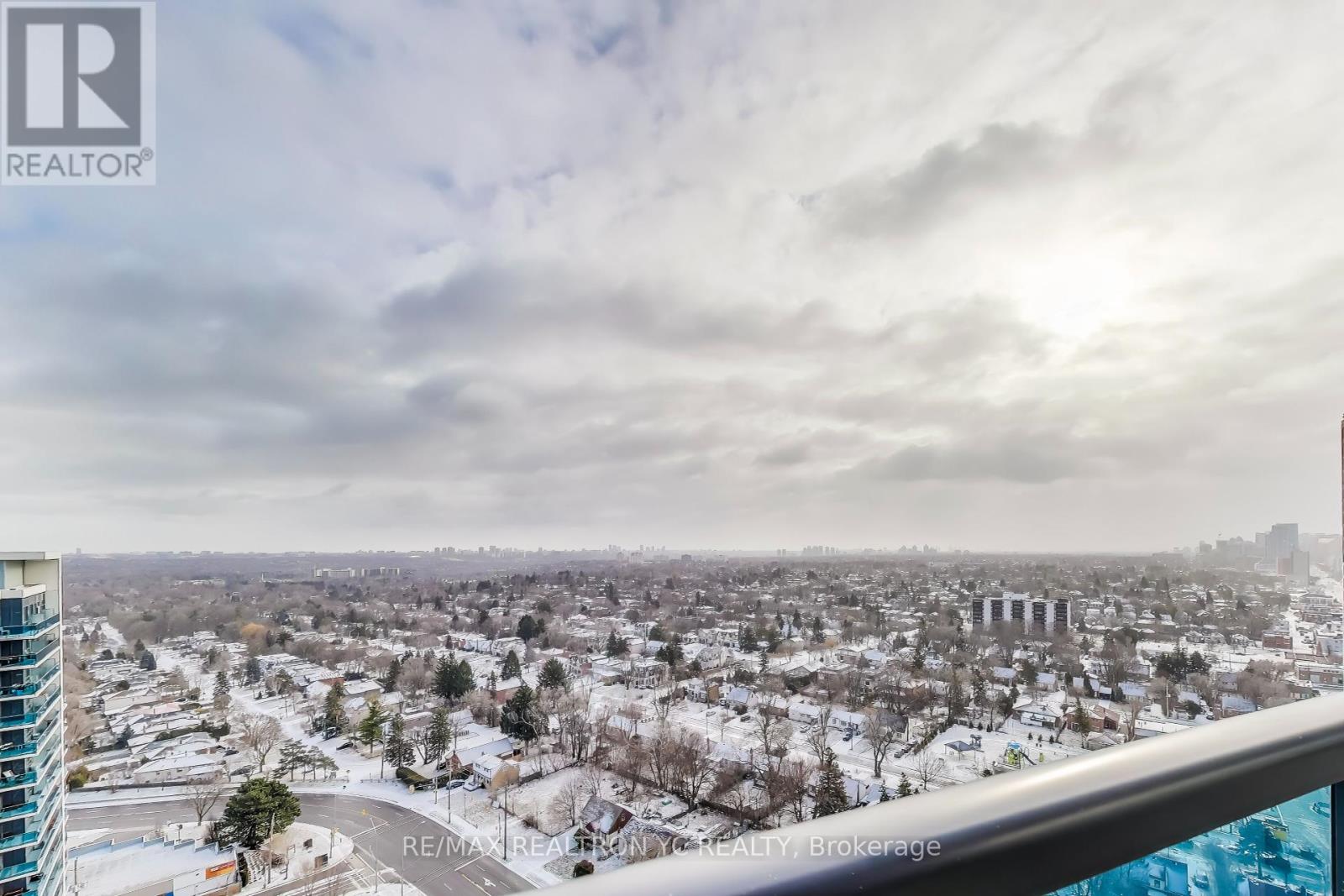2031 - 7161 Yonge Street, Markham (Grandview), Ontario  L3T 0C8 - Photo 1 - N12189112