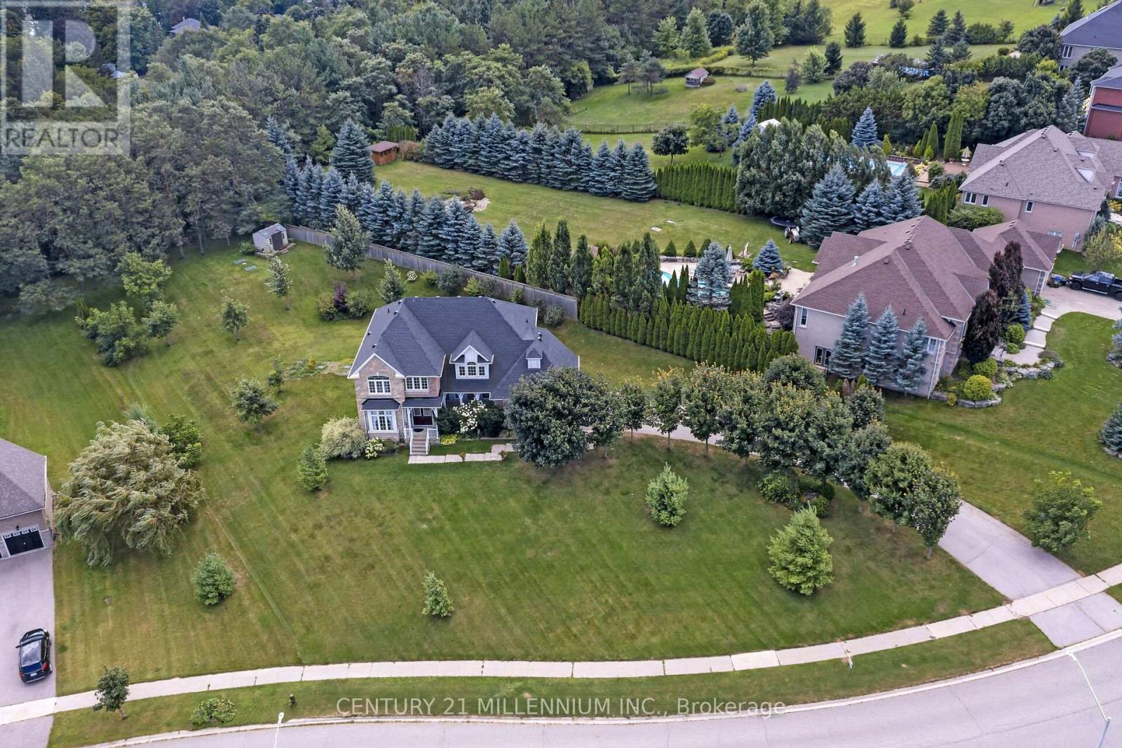 Property at 15 UPPER CANADA DRIVE image 2