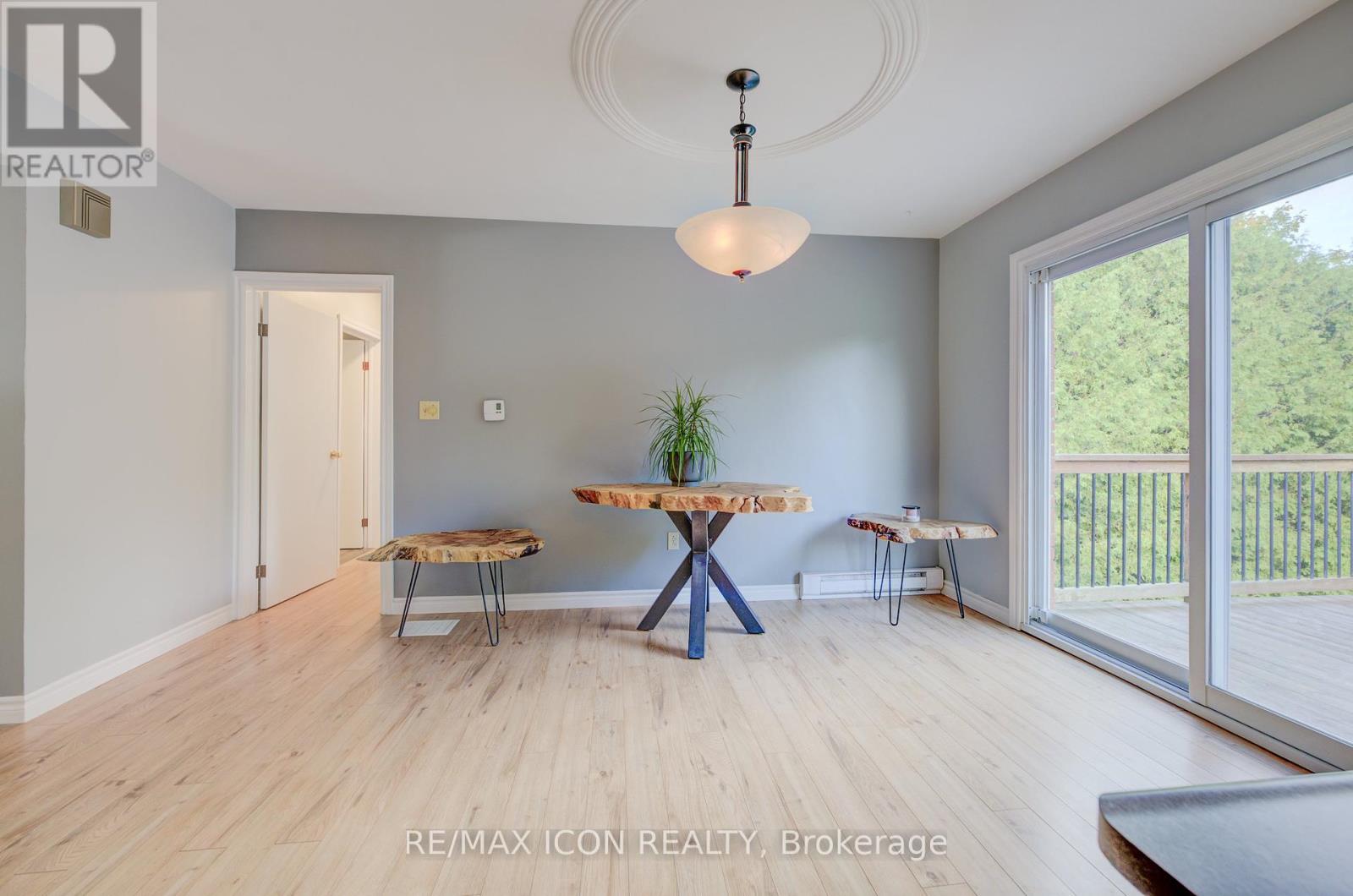 721 Waterloo Street, Wellington North, Ontario  N0G 2L3 - Photo 11 - X12188944