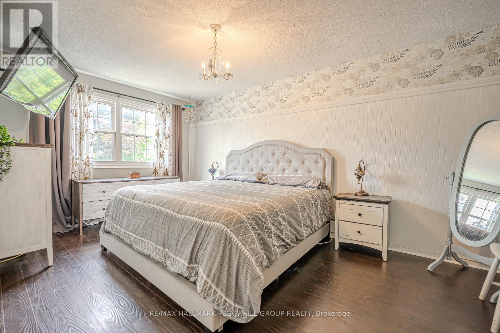 9 Oriole Court, Barrie (Cundles East), Ontario  L4M 5N1 - Photo 10 - S12189091