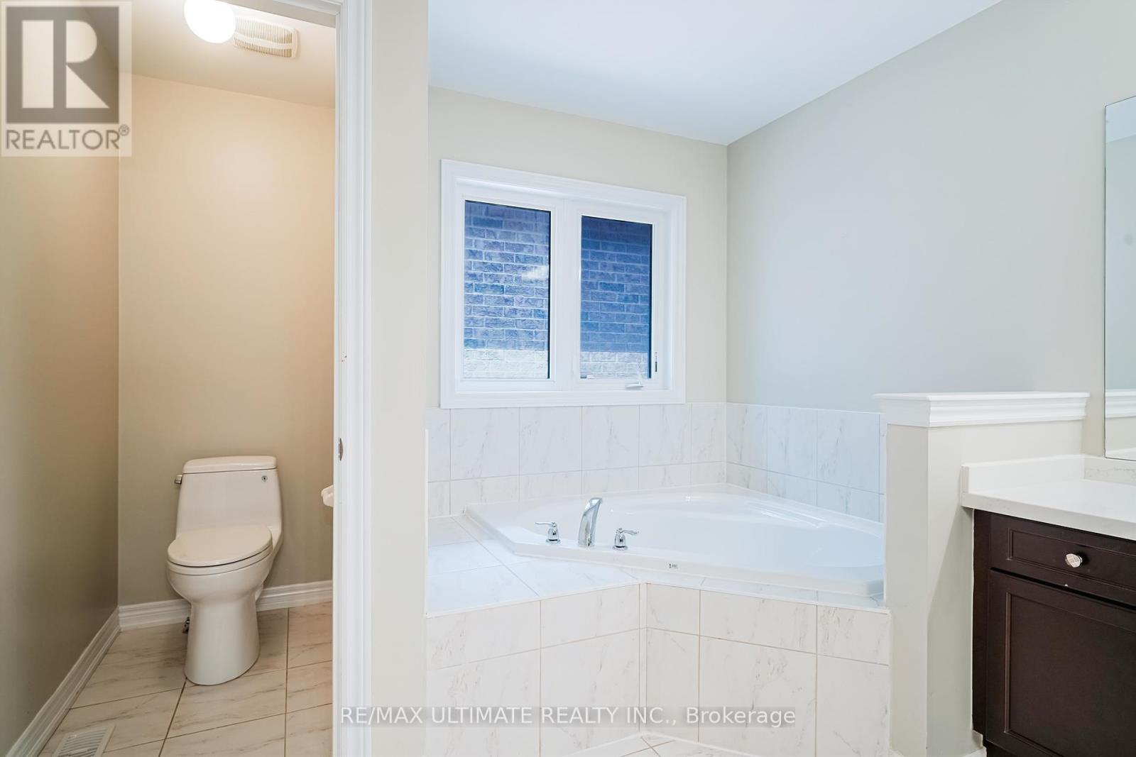 86 Hammersly Boulevard, Markham (Wismer), Ontario  L6E 0L1 - Photo 28 - N12189130