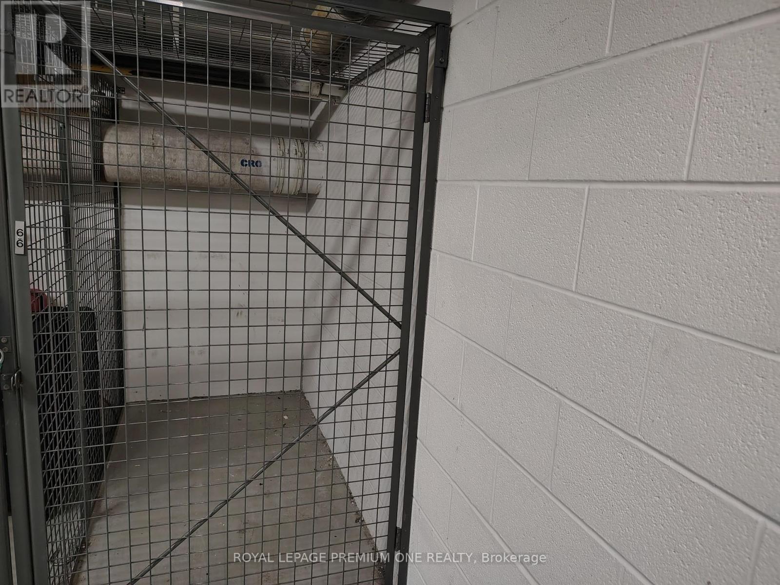 1301 - 1 Elm Drive W, Mississauga (City Centre), Ontario  L5B 4M1 - Photo 19 - W12189139