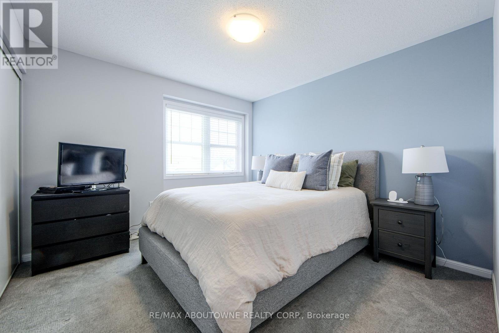 911 Deverell Place, Milton (Co Coates), Ontario  L9T 0M2 - Photo 28 - W12189216