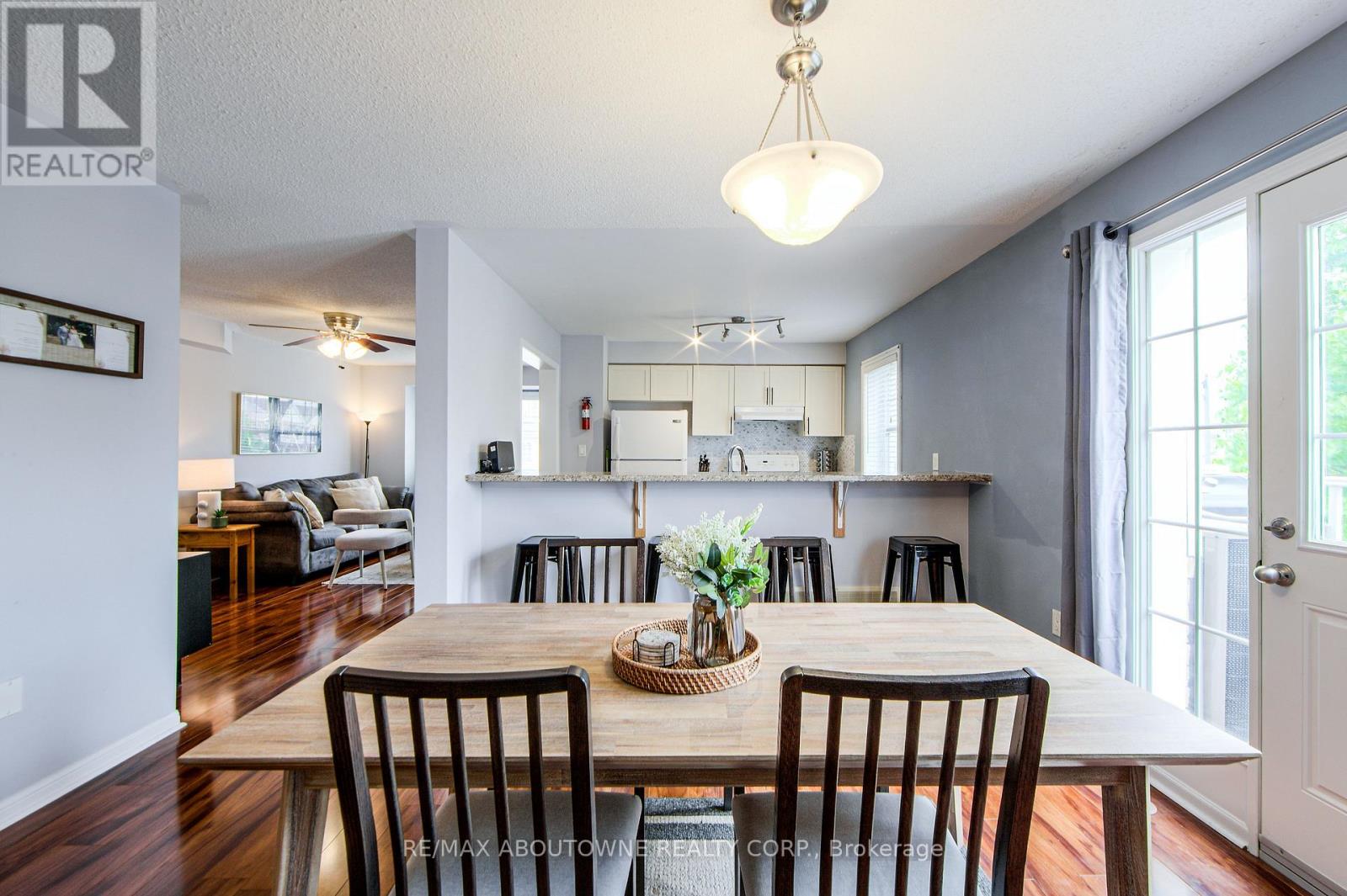 911 Deverell Place, Milton, Ontario  L9T 0M2 - Photo 9 - W12189216