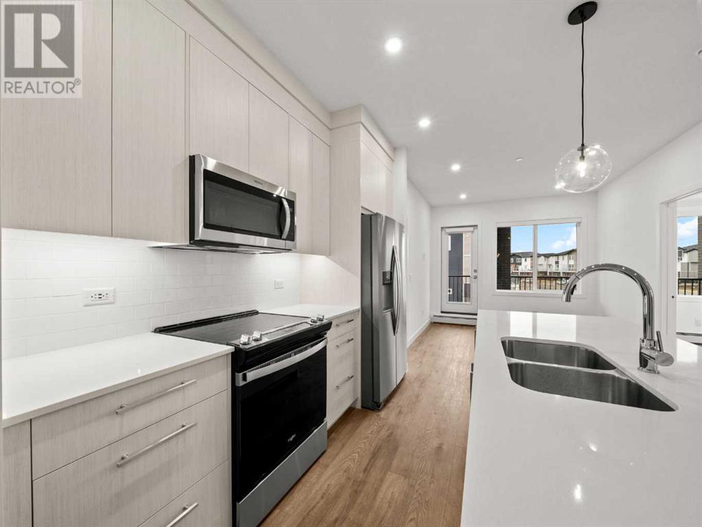 Property at 4202, 6 Merganser Drive W image 1