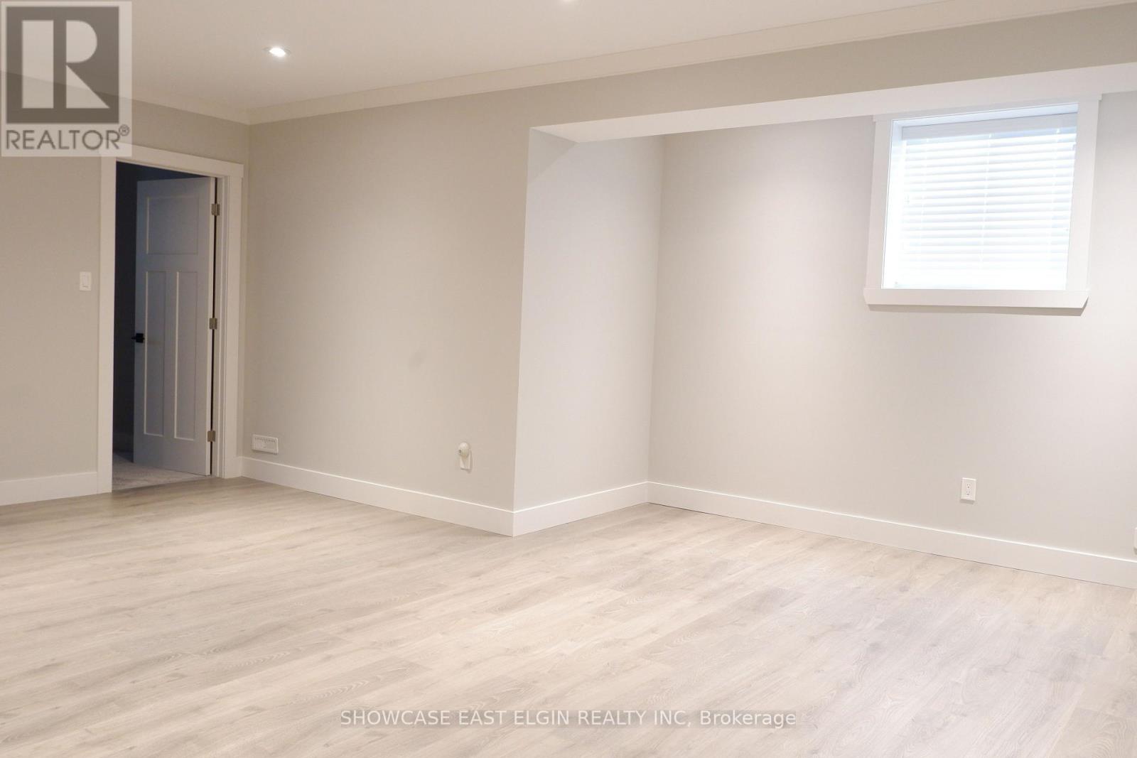 18 - 132 Robin Ridge Drive, Central Elgin (Belmont), Ontario  N0L 1B0 - Photo 17 - X12189277