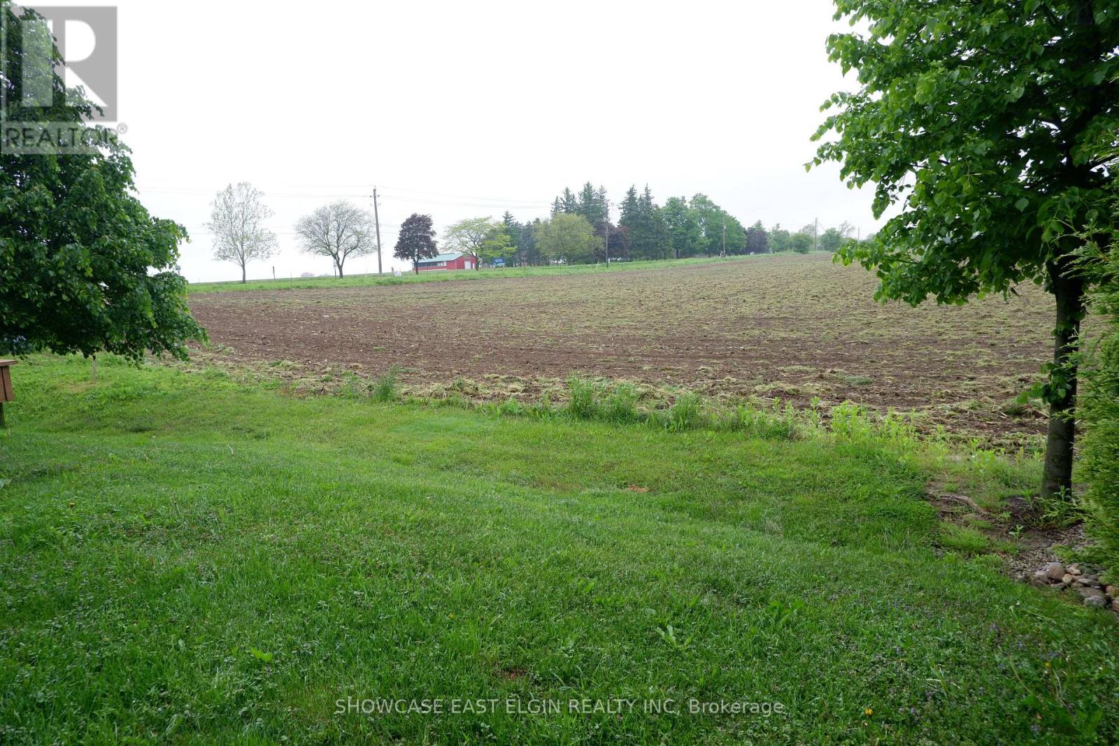 18 - 132 Robin Ridge Drive, Central Elgin (Belmont), Ontario  N0L 1B0 - Photo 27 - X12189277
