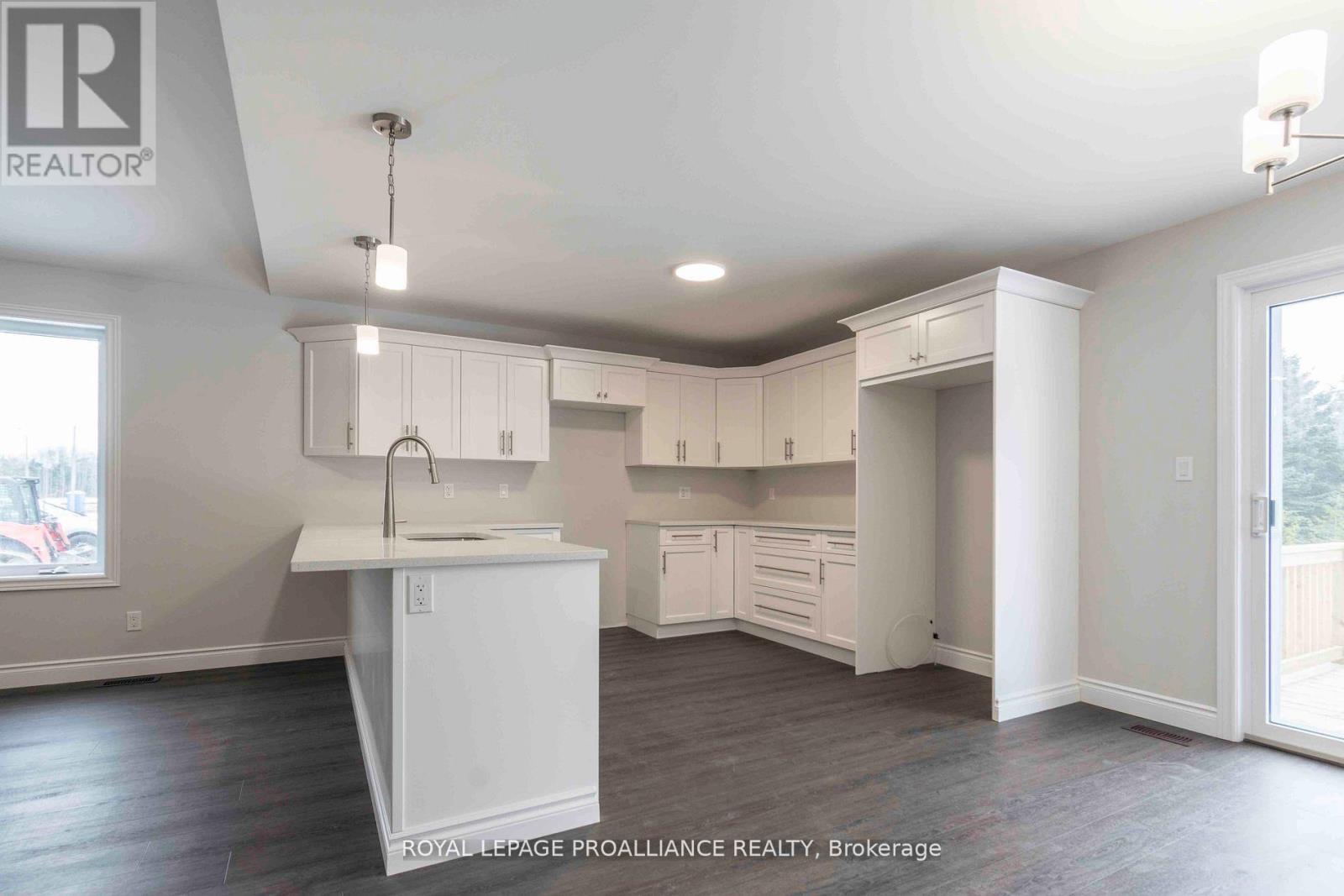 9 Clayton John Avenue, Brighton, Ontario  K0K 1H0 - Photo 7 - X12189333