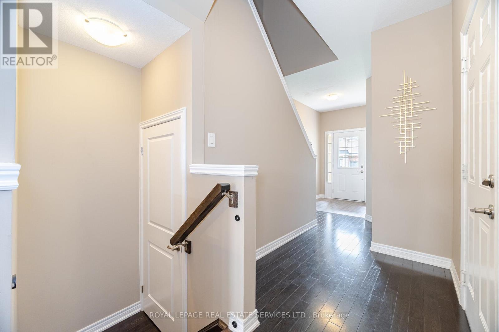 139 Echovalley Drive, Hamilton, Ontario  L8J 0H1 - Photo 35 - X12189117