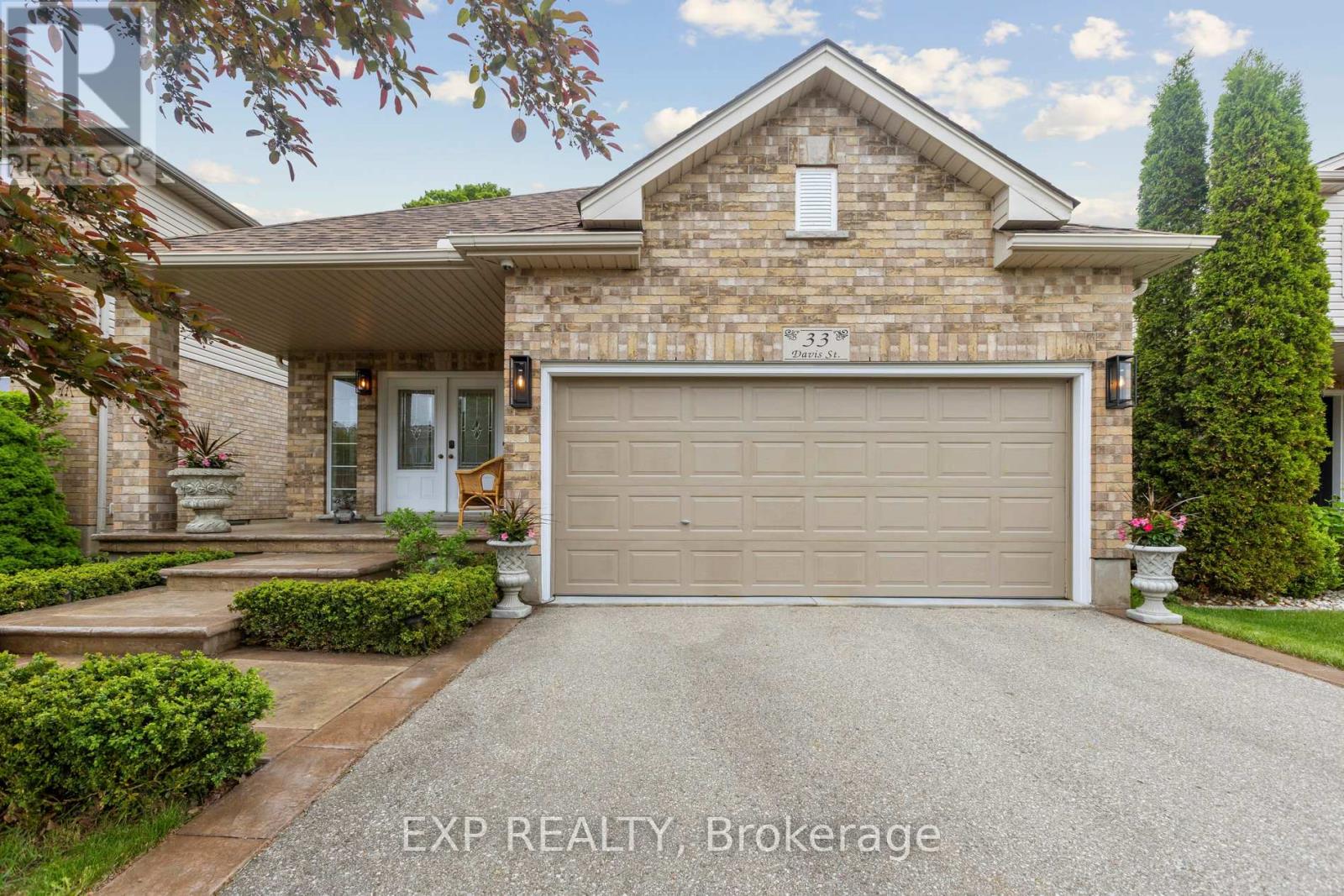 33 Davis Street, Guelph, Ontario  N1E 0C8 - Photo 1 - X12189121