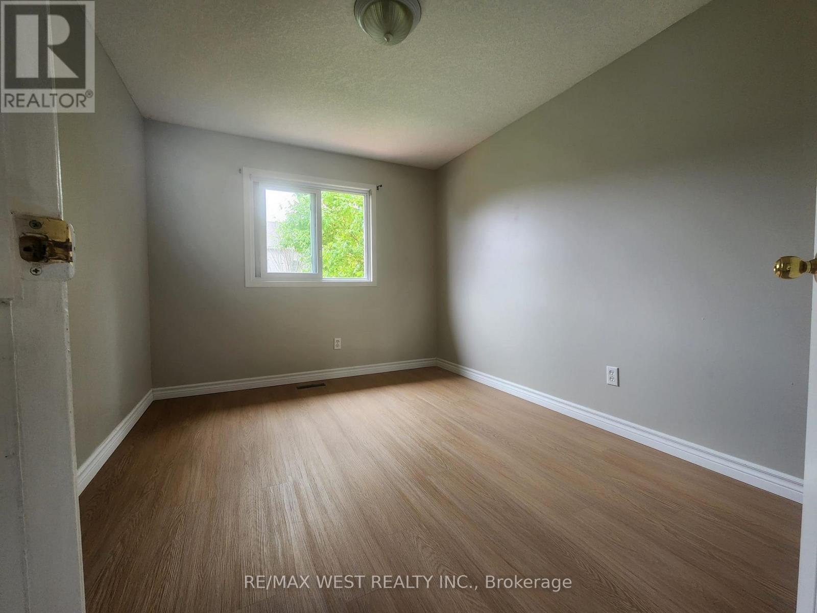 14 Copper Leaf Street, Kitchener, Ontario  N2E 3T4 - Photo 21 - X12189241